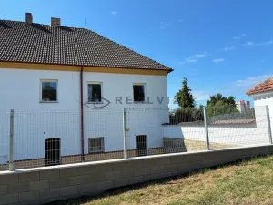 Pronájem bytu 3+1, České Budějovice, V Oblouku, 80 m2