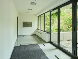 Pronájem bytu 3+kk, Praha - Podolí, Jeremenkova, 100 m2