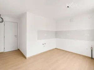 Prodej bytu 1+kk, Praha - Horní Počernice, Mečovská, 30 m2