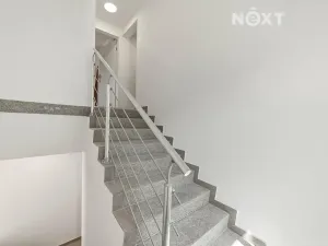 Prodej bytu 1+kk, Praha - Horní Počernice, Mečovská, 30 m2