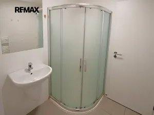 Pronájem bytu 1+kk, Kolín, Zlatá, 27 m2