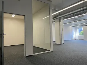 Pronájem kanceláře, Praha - Holešovice, Jankovcova, 158 m2