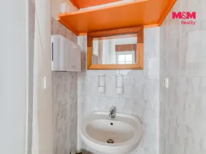 Pronájem obchodního prostoru, Mariánské Lázně, Hlavní třída, 35 m2