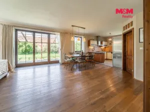 Prodej rodinného domu, Mořina, 240 m2