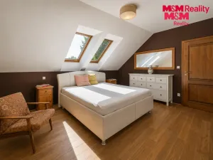 Prodej rodinného domu, Mořina, 240 m2