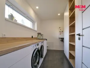 Prodej rodinného domu, Valy, Pod Lesem, 114 m2