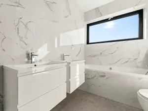 Prodej rodinného domu, Chýně, Bronzová, 183 m2