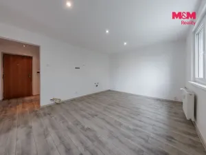 Prodej bytu 2+1, Horní Slavkov, Poštovní, 54 m2