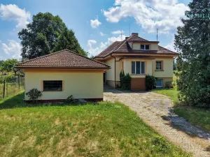 Prodej rodinného domu, Chocenice, 299 m2