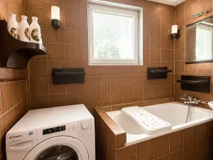 Dražba rodinného domu, Praha - Malešice, Mistrovská, 160 m2