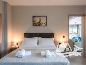 Prodej bytu 6+kk a větší, Stalos, Řecko, 373 m2