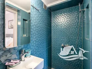 Prodej bytu 6+kk a větší, Stalos, Řecko, 373 m2