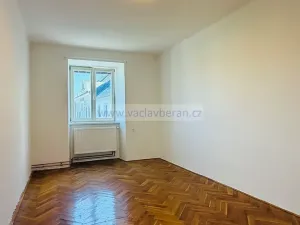 Pronájem bytu 3+1, Česká Třebová, Staré náměstí, 93 m2