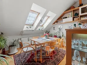 Prodej bytu 4+kk, Praha - Holešovice, Šternberkova, 117 m2