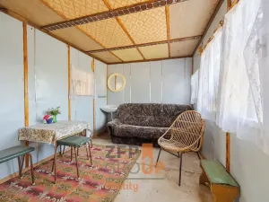 Prodej zahrady, Znojmo, 1372 m2