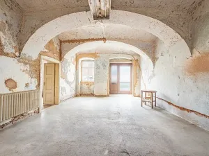 Prodej činžovního domu, Švihov, nám. T. G. Masaryka, 240 m2