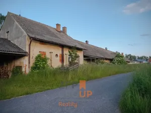 Prodej zemědělského objektu, Banín, 1575 m2