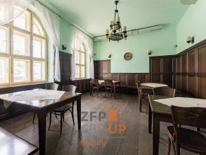 Prodej ubytování, Lysice, nám. Osvobození, 1400 m2