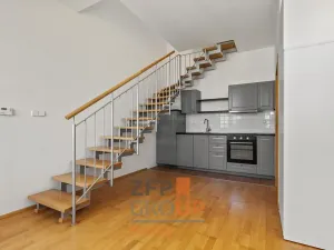 Prodej bytu 3+kk, Praha - Holešovice, Jateční, 61 m2