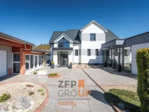 Prodej rodinného domu, Rozstání, 450 m2