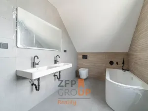 Prodej rodinného domu, Dříteč, 228 m2