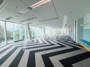 Pronájem kanceláře, Praha - Holešovice, Plynární, 648 m2