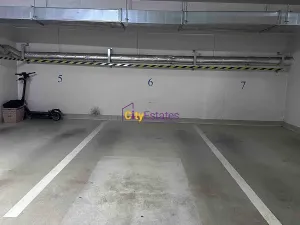 Prodej garážového stání, Praha - Hostivař, Bratislavská, 13 m2