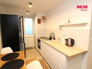 Pronájem bytu 2+1, Měšice, Revoluční, 42 m2