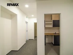 Pronájem kanceláře, Svitavy, náměstí Míru, 40 m2