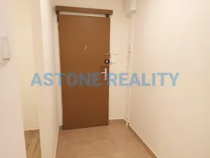 Pronájem bytu 3+1, Praha - Strašnice, Pod strání, 68 m2