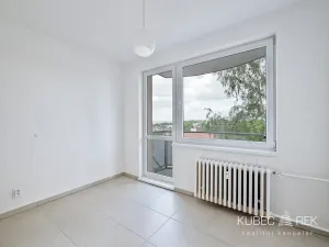 Prodej bytu 2+1, Tábor, Jesenského, 64 m2