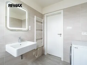 Prodej bytu 1+kk, Praha - Hrdlořezy, Učňovská, 45 m2