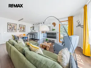 Prodej bytu 4+1, Praha - Malešice, Univerzitní, 109 m2