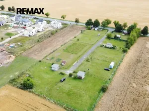 Prodej zahrady, Tursko, 807 m2