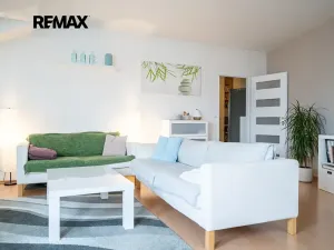 Prodej bytu 2+kk, Hradec Králové, Za Škodovkou, 68 m2