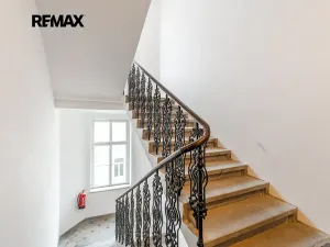 Prodej bytu 2+kk, Praha - Smíchov, Kováků, 53 m2