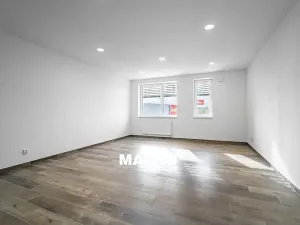 Pronájem bytu 1+kk, Praha - Michle, U plynárny, 43 m2