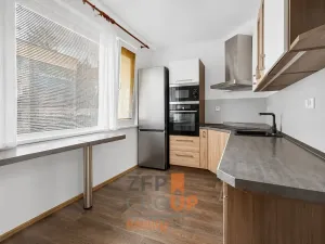 Prodej bytu 3+1, Litomyšl, Komenského nám., 82 m2