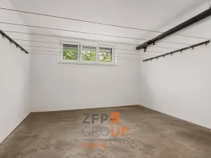 Prodej bytu 3+1, Litomyšl, Komenského nám., 82 m2