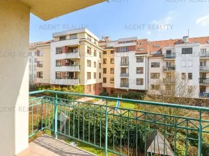 Pronájem bytu 2+kk, Praha - Břevnov, Slavníkova, 57 m2