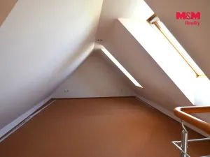 Pronájem bytu 3+1, Praha - Hloubětín, V Novém Hloubětíně, 162 m2
