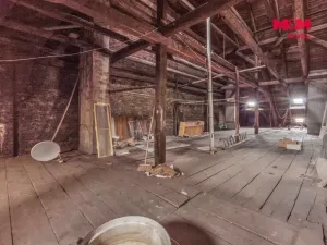 Prodej rodinného domu, Jičín - Staré Město, Valdštejnovo náměstí, 917 m2