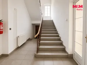 Pronájem kanceláře, Chomutov, Vršovců, 16 m2