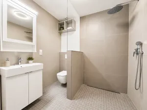 Prodej bytu 2+kk, Praha - Dejvice, Na Černé hoře, 61 m2