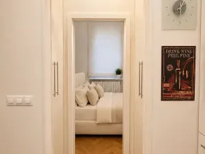Prodej bytu 2+kk, Praha - Nusle, Slavojova, 37 m2