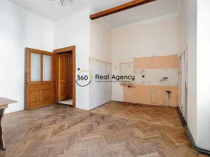 Prodej bytu 3+kk, Praha - Smíchov, Štefánikova, 93 m2