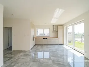 Pronájem rodinného domu, Zlonín, Za Humny, 139 m2