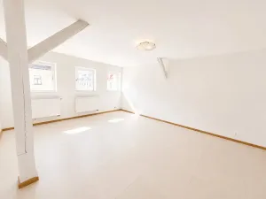 Pronájem bytu 2+kk, Praha - Holešovice, Komunardů, 86 m2