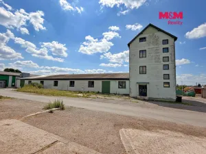 Prodej obchodního prostoru, Klenovice, 851 m2