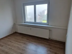 Pronájem bytu 1+1, Dubí, Lípová, 40 m2